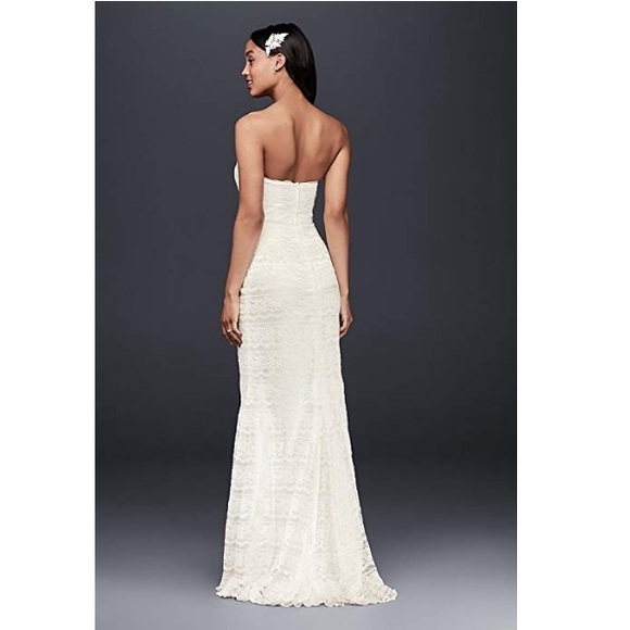 NWT David’s Bridal Ivory strapless wedding dress - Picture 3 of 8